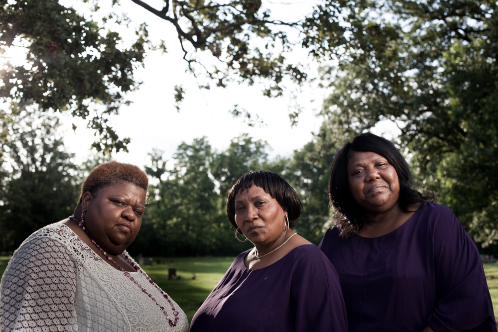 The Como Mamas: gospel trinity that can move and save you, lift you up & pull you through